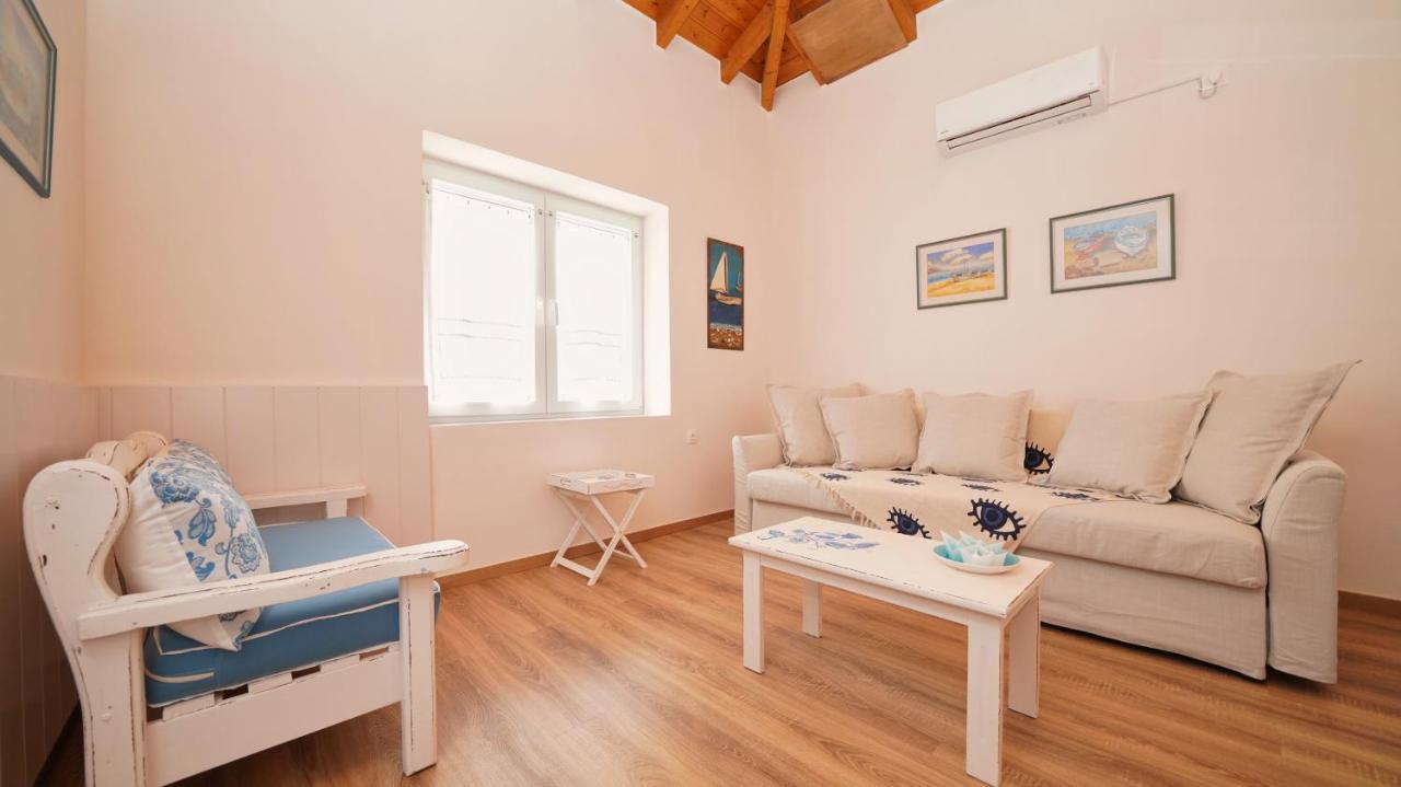 Elli Apartment Ermioni Ngoại thất bức ảnh